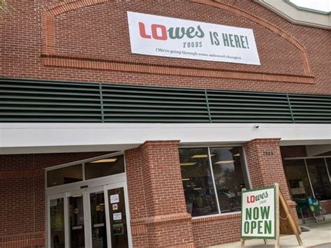 Lowes charleston sc - Lowes Foods. (part of Alex Lee) 1,376 reviews. 3125 Bees Ferry Road, Charleston, SC 29414. From $14 an hour - Part-time. Responded to 75% or more applications in the past 30 days, typically within 4 days. Apply now. 
